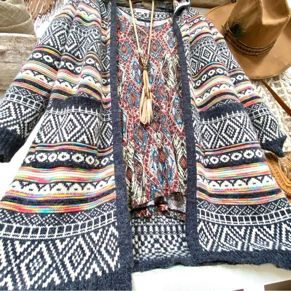 Aztec Southwestern boho open front cardigan w prairie Country southwestern vibe - Picture 8 of 13